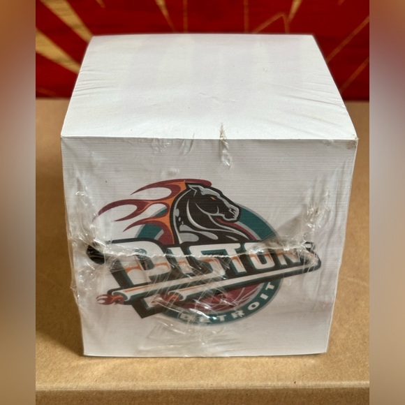 Vintage Detroit Pistons Note Cube - Picture 2 of 5
